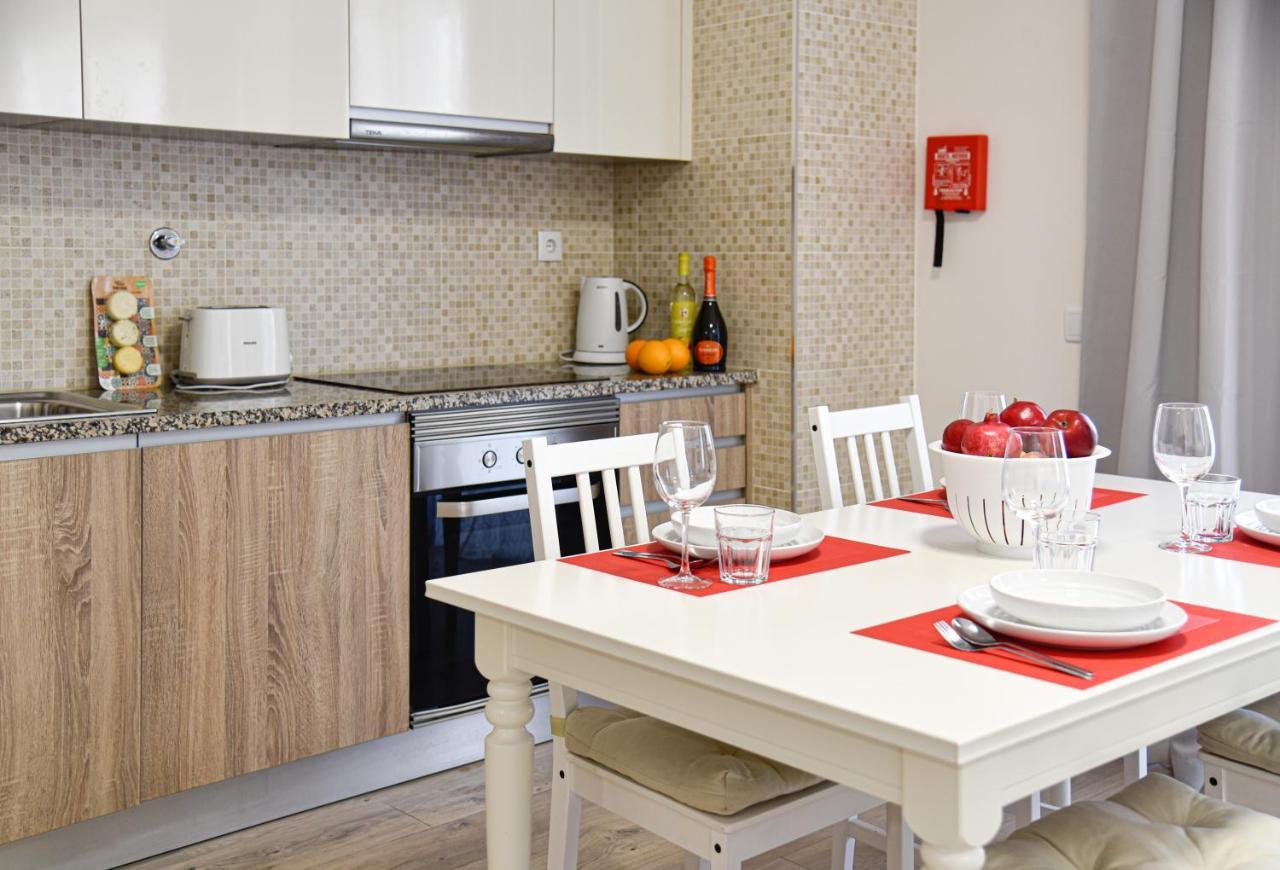 Apartamento Elegante Com Garagem E Piscina Na Praia Da Rocha Портиман Экстерьер фото